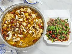 -黑皮酸菜鱼(三山街店)