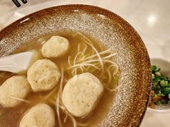 手打鱼蛋-大哥餐厅(西城花园店)