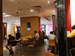 大堂-麦当劳(凯德广场店)