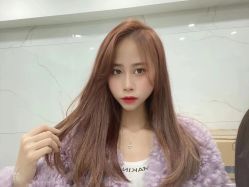 -丝语萱形象