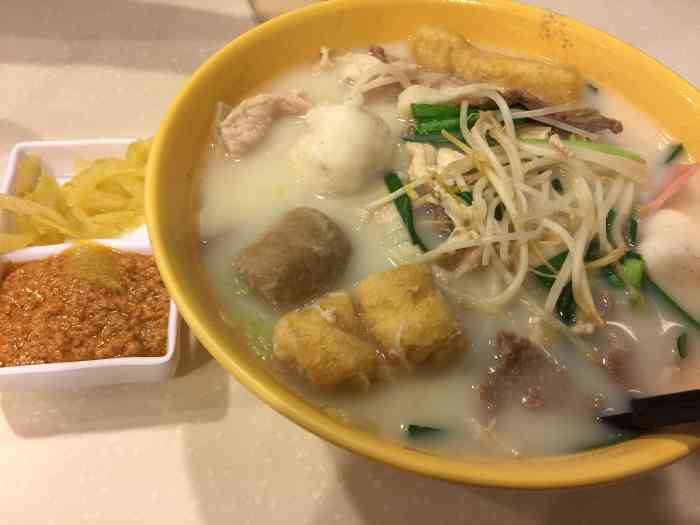 谭仔云南米线(德海街)-"谭仔米线在香港有很多分店,和另外一家谭仔.