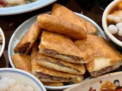 -肖四女乐山跷脚牛肉(滨江天街店)