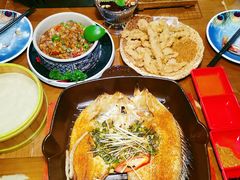 -雀舞云南菜(天津天河城购物中心店)