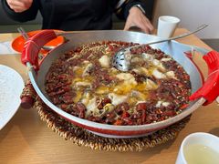 水煮鱼-渝信川菜 · 川味家常菜(财富购物中心店)