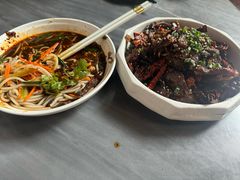 -蔼若春.传承三十年云南菜(金碧公园店)