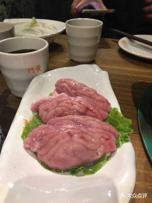 黄门老灶火锅(凯瑟琳店)猪脑图片 - 第2张