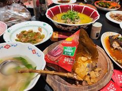 -五马集·海鲜·温州大牌档(黑金冠五马街十字路口店)