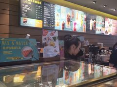 -星巴克(广州中华广场B1层店)
