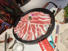 -老牌坊云南鱼豆花火锅(哈西万达店)