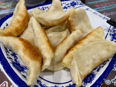 马蹄锅贴-长人馄饨铺(解放街店)