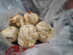 -依云煎包店