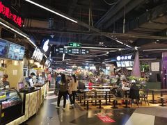 餐饮区-时尚MEGO商业广场(华新地铁店)