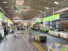 -曼阁市场水果批发市场