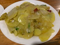 酸辣土豆片-黄大姐小吃(长征路店)