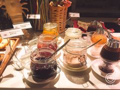 -上海滴水湖皇冠假日酒店