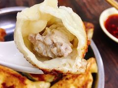 -黄阿姨锅贴大王(万航渡路店)