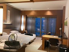 -上海外滩茂悦大酒店