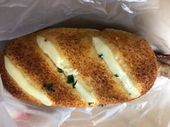 -巴黎贝甜(大宁国际商业广场店)