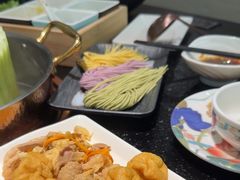 -得意咚瓜·顺德鱼生·冬瓜火锅(深圳首店)