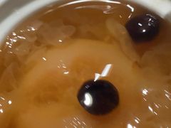 银耳煨雪梨汤-巴蜀风月·聚会团建·生日宴(宝安店)
