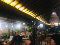 -Pundi Pundi Restaurant