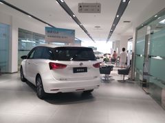 -大连上通别克4S店(解放路店)