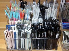 -九木杂物社(新一城店)