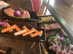 -三人行骨头王火锅(长寿店)