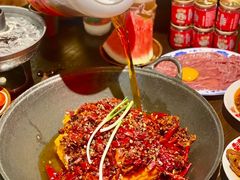 -萍姐火锅·公路夜市(武汉首店)