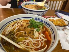 -鑫花溪牛肉米粉(凤凰街创始总店)