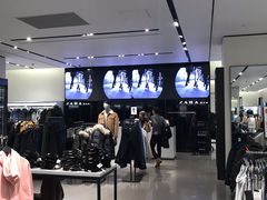 -URBAN REVIVO(荟聚中心店)