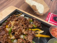 -必胜客(新中纬店)