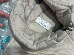 -福奈特洗衣洗鞋(宝华广场店)