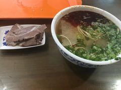-吾穆勒蓬灰牛肉面·清真(北滨河中路店)