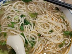 -西部马华清真兰州牛肉面·烧烤夜市(三里河店)