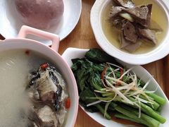 -红樱桃月嫂育婴师(徐汇总店)
