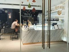 门面-UNI UNI(环亚凯瑟琳店)