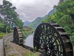 -重庆神龙峡漂流
