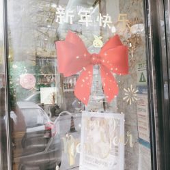 -花岐款式专研健康美甲沙龙