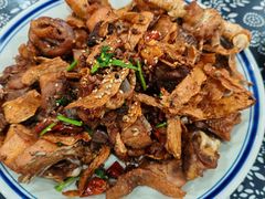 -八两八金·莱芜特色炒鸡(市南漳浦路店)