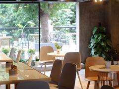-ADO KAFE(大学城店)
