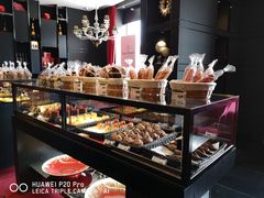 -Salon de The de Joel Robuchon(外滩18号店)