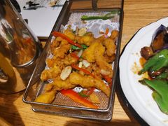 -吴越荣记苏州菜·松鼠桂鱼100%活鱼现做(斜塘老街店)