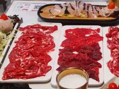 手打牛筋丸-鲜牛记潮汕牛肉火锅(双井店)