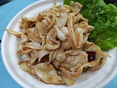 -崴海渔村(虹梅路店)