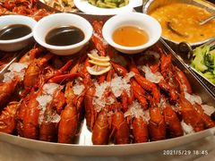 -茸梅路右拐龙虾-农家菜(松江店)