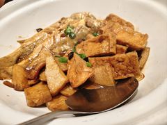 砂锅烧鱼三鲜-吕氏疙瘩汤•海鲜新鲁菜(江山南路店)