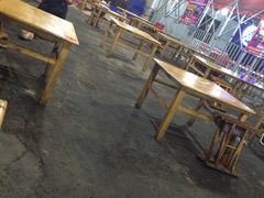 露天位-鑫悦龙虾(前西街店)