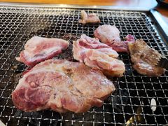 -肉甲韩国木炭烤肉(新壹街1店)