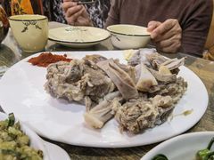 手抓羊肉-壹阁胡羊焖饼(特色小吃街店)